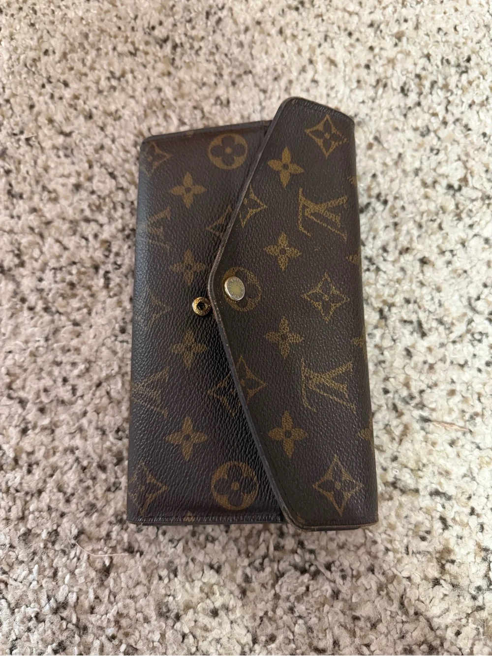 Authentic Louis Vuitton Wallet turned into a 6 ring Planner/Pocket Notebook